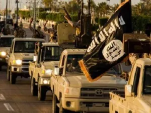 رتل عسكري ل"داعش" في ليبيا