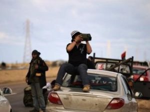 كتائب معمر القذافي قصفت ضواحي مدينة الزنتان الواقعة على بعد نحو 230 كلم جنوب غرب طرابلس