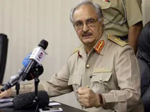  الفريق أول خليفة حفتر، القائد العام للقوات المسلحة الليبية