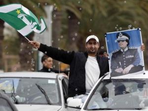 وفد من القبائل الليبية يزور مصر يتهم المتمردين بالحصول على الأسلحة المتطورة من بريطانيا وفرنسا