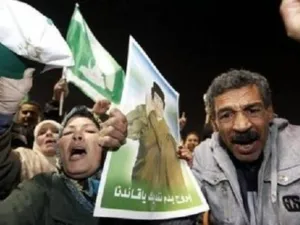 الدبلوماسيون تمردوا على القائد 