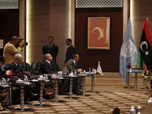 البرلمان الليبي المعترف به دوليا  يقرر تمديد المهلة لتشكيل حكومة الوفاق الوطني