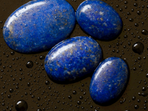 Lapis lazuli and heroin were found on the smugglers. (Shutterstock)