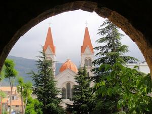 Tourism was once viewed as one of the main sources of revenue for the Lebanese economy. (File photo)