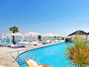 Currently, the island is being used as a beach club and events space. (Khaleej Times)