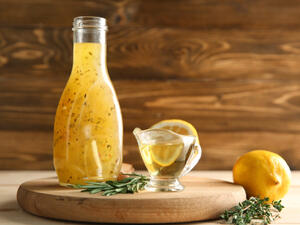 زيت الزيتون والليمون لتقضي على السموم من جسمك

