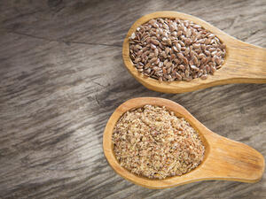 تلعب بذور الكتان دوراً في المساهمة في خسارة الوزن

