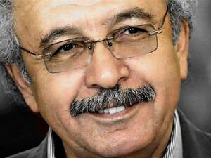 الروائي إبراهيم نصر الله الفائز بجائزة البوكر للرواية العربية.