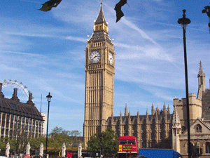 الشرطة البريطانية توقف شابا في الثامنة عشرة على خلفية اعتداء مترو لندن
