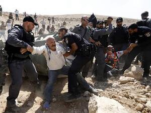 Bedouin residents of Khan al-Ahmar (Twitter)