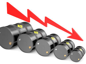 هبط سعر خام غرب تكساس الوسيط الأمريكي أكثر من 2% اليوم الاثنين