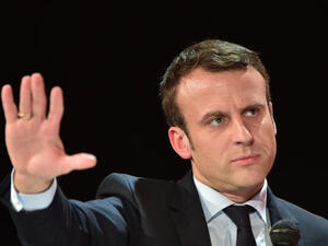 ماكرون لـ ماي: اتفاق "بريكست"هو أفضل الممكن
