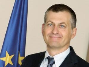 سفير بعثة الاتحاد الأوروبي في عمان آندريا ماثيو فونتانا