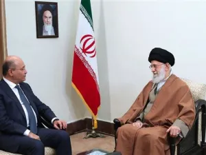 Leader of the Islamic Revolution Ayatollah Seyyed Ali Khamenei (R) and Iraqi President Barham Salih. (khamenei.ir)