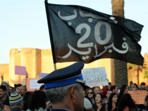 التنسيقيات الوطنية دعت للتظاهر الاحد من اجل دستور ديمقراطي فعلا وملكية برلمانية