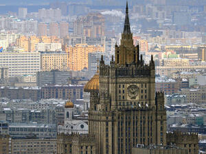 واعتبر بوريس تيتوف مدينة نوفوسيبيرسك بمثابة إحدى المدن التي يمكن نقل العاصمة إليها.