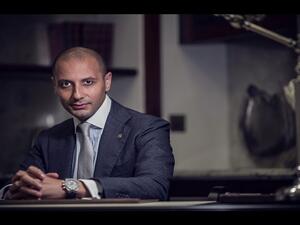 مصطفى صقر المدير العام لفندق "سانت ريجيس أبوظبي"