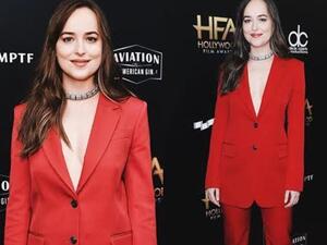 إلى جانب الفساتين هنالك نجمات اخترن بدلات رسمية غلب عليها طابع العملية