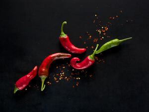 يحتوي الفلفل الحار على مركب نشط يطلق عليه الكابسيسين

