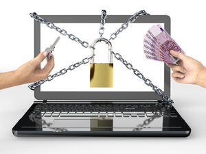 ابحث جيداً عبر الإنترنت عن اسمك أو عن عنوان الفيديو الذى قام المبتز بوضعه