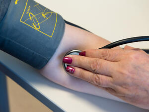 يعتبر مرض ضغط الدم من الأمراض المنتشرة بكثرة بين الذكور أكثر من الإناث