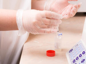 السائل المنوي يخفف من مستويات الاكتئاب عند الإناث