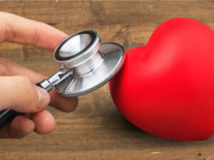 من أعراض عدم انتظام دقات القلب الدوخة