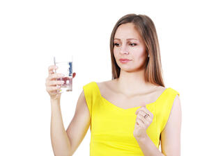 يجب على كل أم تعقيم مياه الشرب في المنزل 
