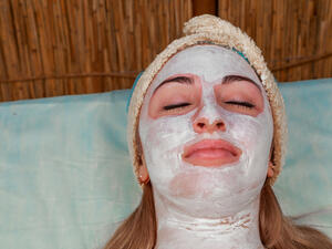 للبن تأثير المعجزات على البشرة