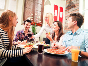 يعاني الأشخاص المصابون بالميسوفونيا خلل في الدماغ يجعلهم منزعجين من الصوت