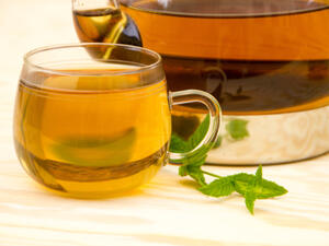 الشاي الأخضر بالنعناع يساعد على حرق الدّهون

