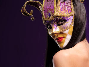 أقنعة عيد الهالوين