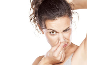 خل التفاح للتخلص من مشكلة التعرق