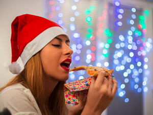 تعتبر فترة الأعياد وقتاً صعباً إذا كنت ترغب في تجنب زيادة الوزن

