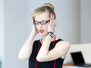 تخفيف التوتر يحدّ من الأرق، ويساعد على النوم بشكل جيد

