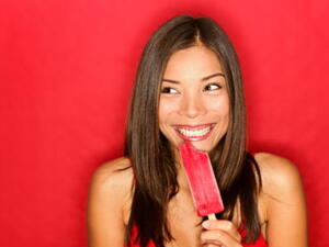 تجنبي شرب الأشياء الباردة أو الآيس كريم أثناء الدورة الشهرية