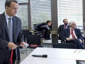 المحادثات اليمنية تبدأ جلستها الرابعة في الكويت