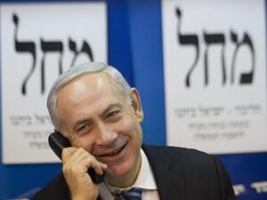 Benjamin Netanyahu called Mahmoud Abbas for the first time in two years to mark Eid al-Fitr. (Blaze.com)