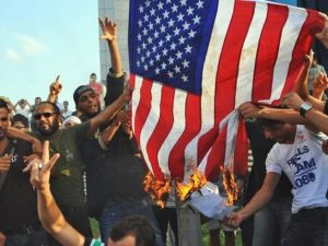 من الاحتجاجات ضد الفيلم/ارشيف