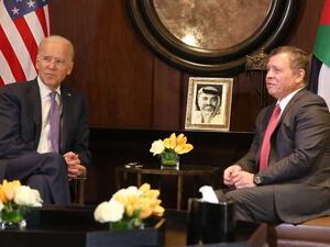 US Vice President Joe Biden meets with Jordan's King Abdullah in Amman, March 10 2016. (AFP/File)