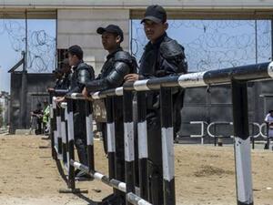 The photo shows Egyptian security forces in the capital, Cairo, on May 16, 2015. (AFP/File)