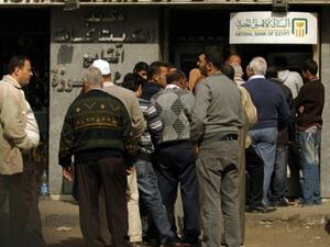 Egypt has been struggling to boost its foreign currency reserves in the political and economic turmoil following the January 2011 uprising that toppled former ruler Hosni Mubarak. (AFP/Patrick Baz)