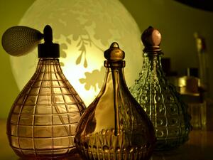 Magic potion bottles, old Ikea collection. (redrosecheeks.blogspot.com/)