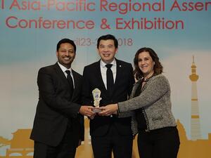Mohammed Al Katheeri, SVP Corporate Strategy, Planning & Communications at Abu Dhabi Airports is Receiving the ACI Asia-Pacific Gold Certification.