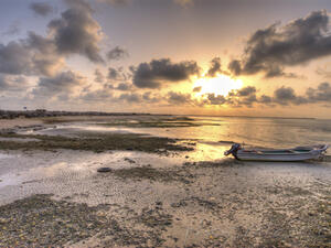 Oman's strategy hinges on Oman’s potential as a destination for ‘adventure tourism’ because of its nature, mountains and unspoilt beauty. (Wikipedia)