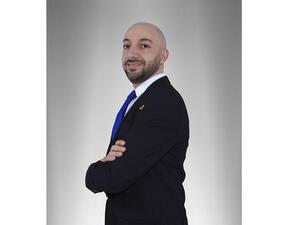 السيد أسامة شاروف نائباً للرئيس لشؤون المبيعات