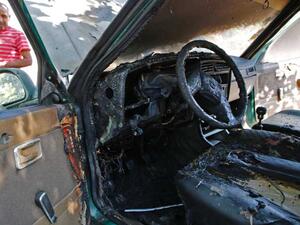 مستوطنون يهاجمون قرية صفا قضاء رام الله ويحرقون سيارتين