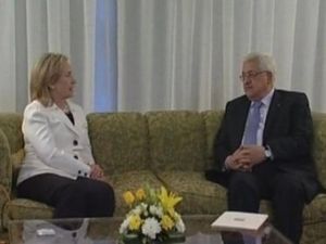 عباس وكلينتون