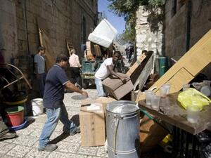 المحكمة الاسرائيلية اصدرت قرارا يسمح للمستوطنين بطرد عائلات مقدسية من حي (الشيخ جراح) 