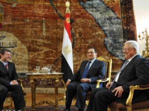 ترجيح عقد قمة ثلاثية 